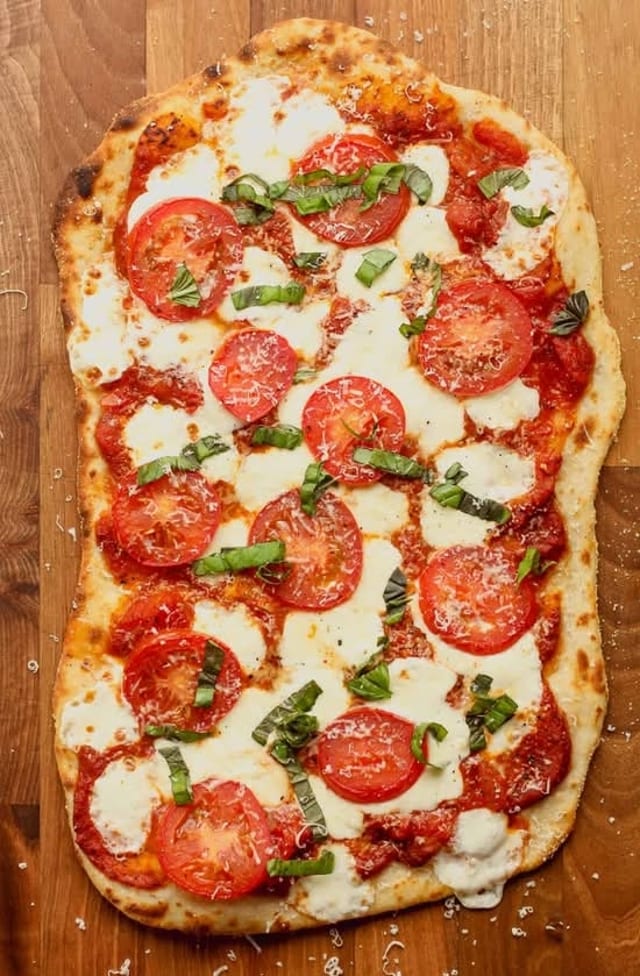 Margarita Flatbread.